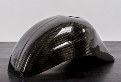 Front fender in carbon for Vespa 50&#x2F;90&#x2F;125 Special-N-L-R-Primavera-ET3 with ZIP SP-ET2-Quartz fork 