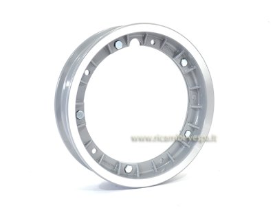 Alloy Wheel Rim in Aluminum Color 