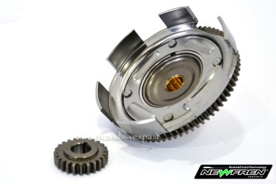 Primary transmission gear set Z27x69 (2.56) with straight teeth and shock absorber for Vespa 50-125&#x2F;​PV&#x2F;​ET3&#x2F;​PK50-125&#x2F;​S&#x2F;​XL&#x2F;​XL2 