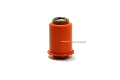 Silent block rear shock absorber support 