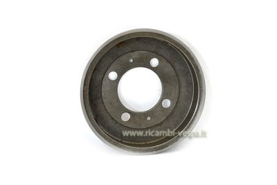 Tamburo ruota anteriore in ghisa per Vespa 125&#x2F;150 V30&gt;33T&#x2F;VM1&gt;2T&#x2F;VN1&gt;2T&#x2F;VL1&gt;3T&#x2F;VNB 