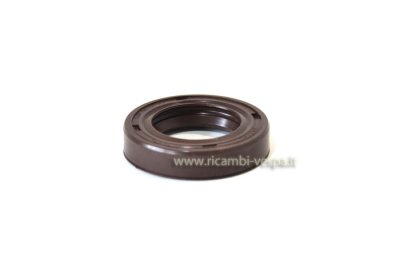 Flywheel side oil seal in VITON 20x32x7 mm 