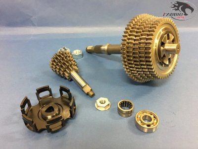 Kompletter 5-Gang-Getriebe FABBRI Racing z 11-56, 15-53, 18-50, 20-47, 21-46 für Vespa 50, 90, 125 ET3 Primavera, PK 