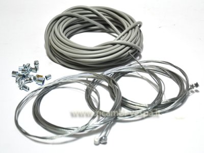 Kit completo trasmissioni con guaina quadrettata di colore grigio specifica per Vespa 125 VM1 