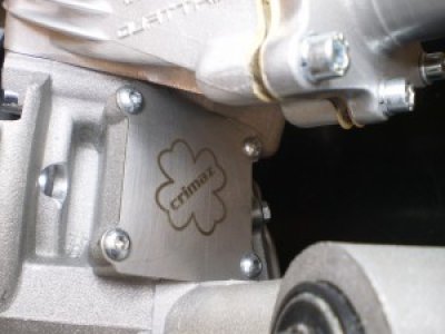 Ansaugstutzenverschluss Crimaz auf Quattrini Gehäuse Vespa V50&#x2F;V90&#x2F;SS50&#x2F;SS90&#x2F;125- ET3&#x2F;PK S&#x2F;PK XL 