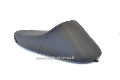 Sella completa modello sport di colore nero 