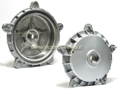 Tamburo ruota posteriore Fa Italia per Vespa 125 GT&#x2F;​GTR&#x2F;​TS&#x2F;​150 Sprint&#x2F;​V&#x2F;​Rally&#x2F;​P80&#x2F;125&#x2F;150&#x2F;200E 